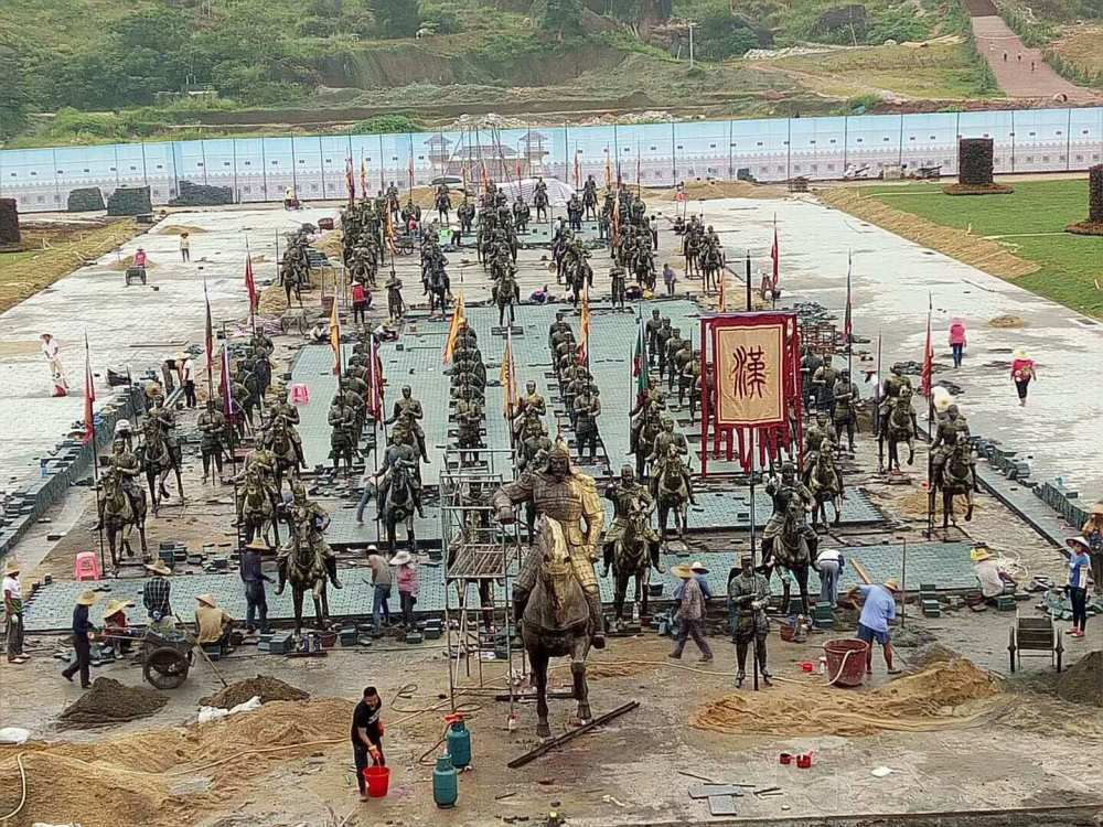 影视基地大型玻璃钢雕塑